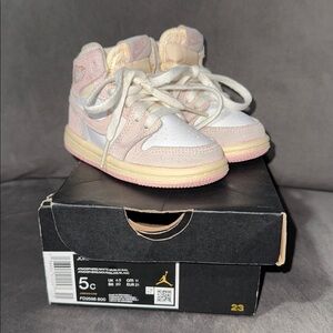 Jordan 1 Retro High OG